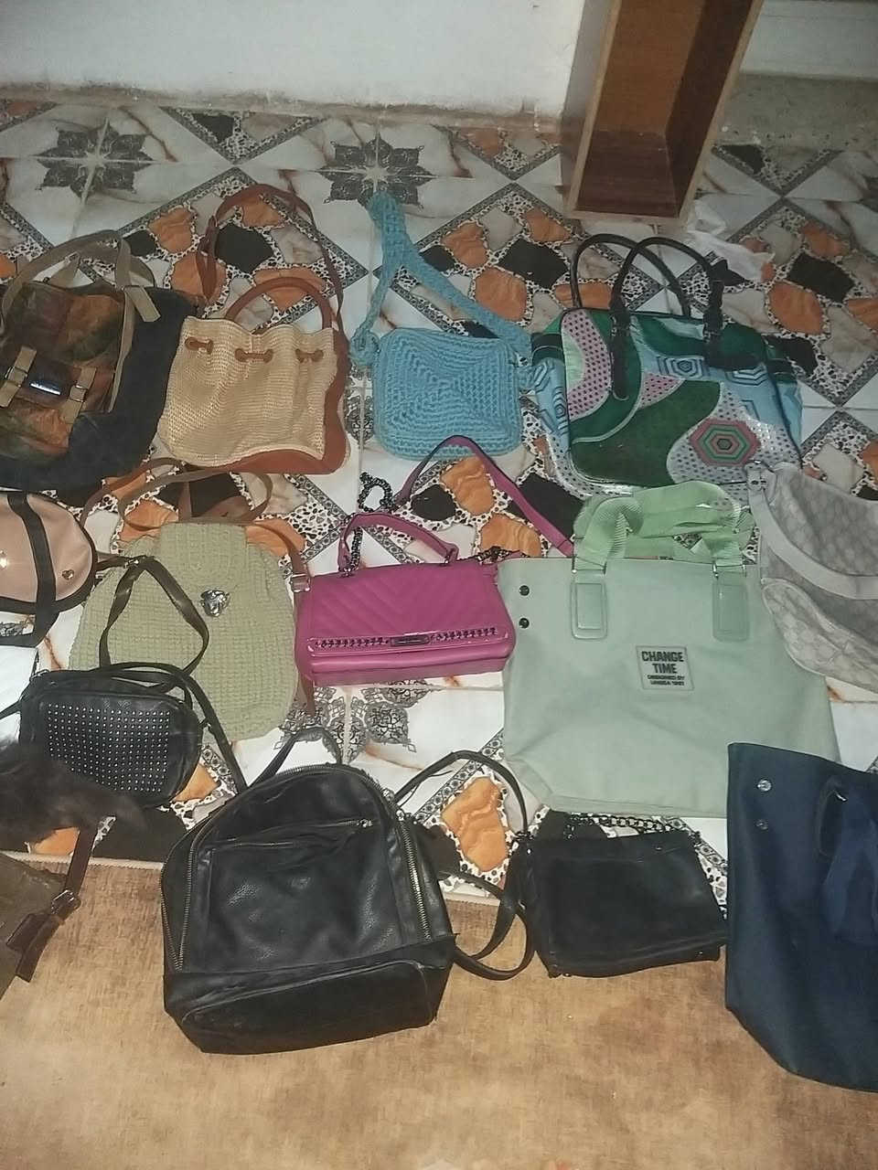 جنط نسائيه جلد وقماش ماركه مال باله نضيفات جدا بلاش وحده ب ٥


**إذا كنت صاحب هذا الإعلان وتريد حذفه لأي سبب، رجاءا أرسل رسالة إلى الدعم الفني**