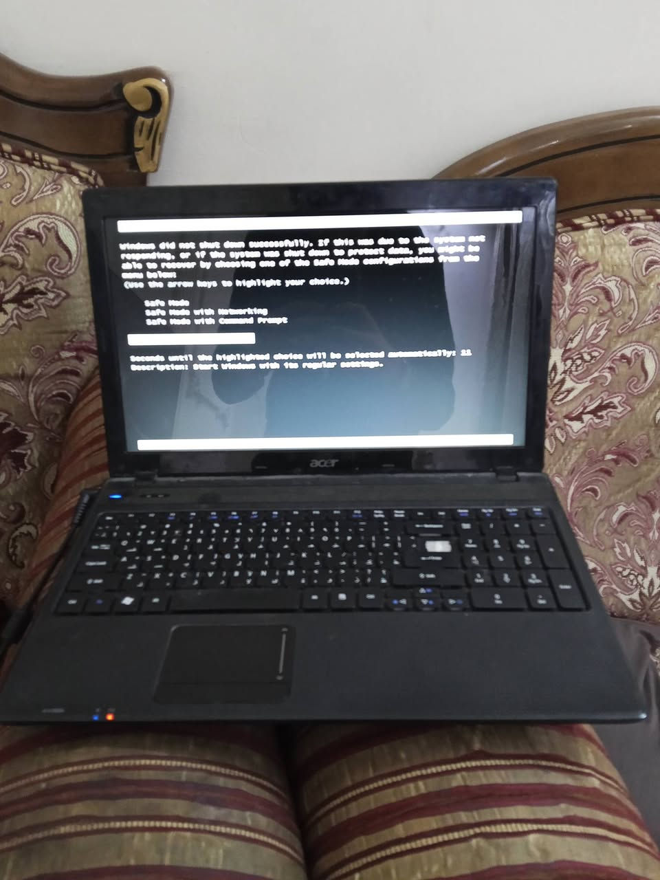 سلام عليكم لابتوب ايسر نضافته 70/100 كلشي شغال فقط رايدله بطاريه وكفر مال مدخل قرص  مكاني الزعفرانيه 
اريده ب 100 الف


**إذا كنت صاحب هذا الإعلان وتريد حذفه لأي سبب، رجاءا أرسل رسالة إلى الدعم الفني**