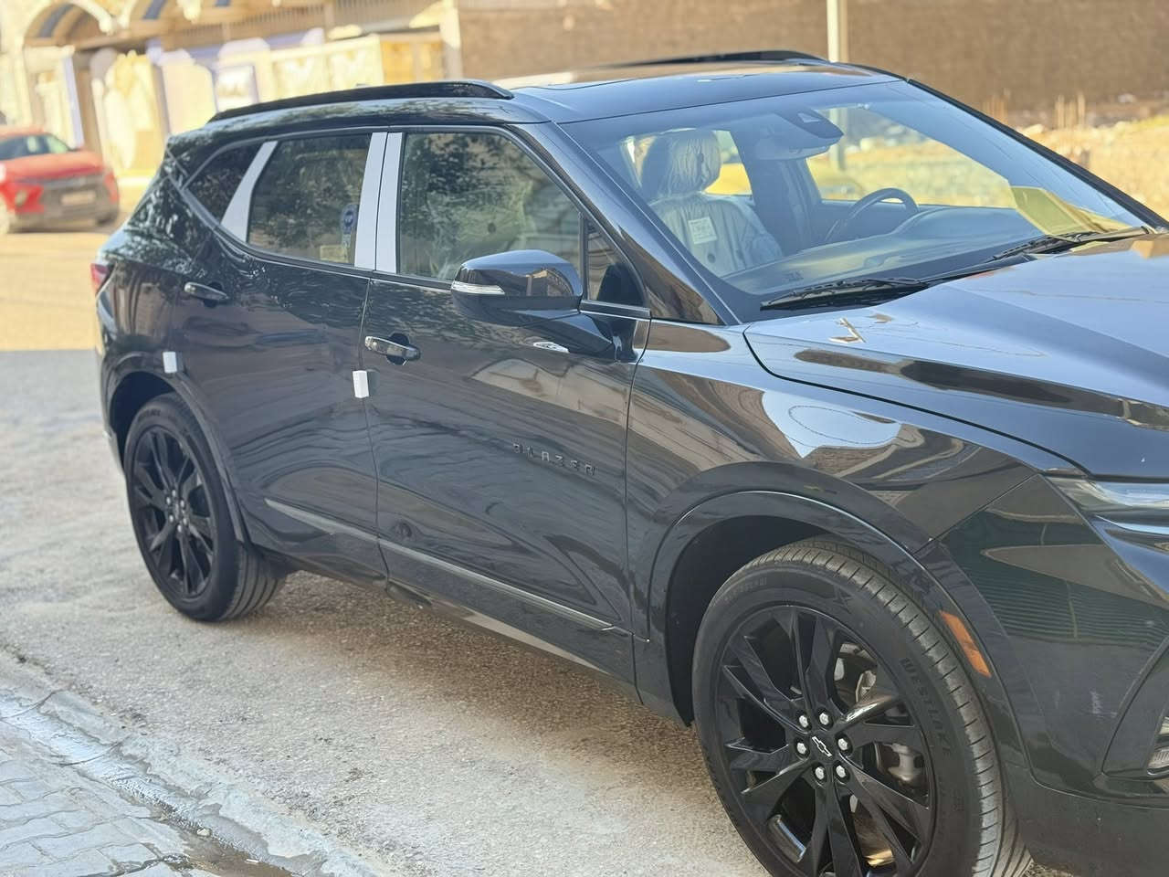 شوفرليت بلايزر RS للبيع(مكفوله من الصبغ والتبديل) ضرر بسيط مصلح بارد فقط الجاملغ الامامي الباقي كفالة

شوفرليت بلايزر 2022 RS شكل الجديد  

رقم اربيل هزة جديدة 

ماشيه  70  الف كيلو قابل للزيادة 
المواصفات
------------
محرك 6 سلندر 3600
تشغيل بصمة
تشغيل عن بعد
خمس بصمات 
كشنات جلد
كشنات تدفئة
الكشنات الامامية كهرباء
شاشه العدادات ديجتل
استيرن تدفئة
شاحن موبايل Wireless 
رادار امامي (تحديد مسار) 
رادار جانبي (نقاط عمياء)
جنطة كهرباء مع فتح ذاتي عن طريق القدم
اشارة بالمراية
شاشة وسط
اندرويد أوتو Android Auto
كار بلي Apple Car Play
مانع انزلاق+ABS
منافذ AUX+USB
توقف ذاتي Auto Stop
سايد بريك كهرباء 
مثبت سرعة
تحكمات استيرن
ويل كب كروم 
نظام صوت bose🎼
مكان السيارة النجف
السعر 250 ورقة وبيها مجال حك جيتك
‏‭٠٧٩٠ ٢٤٦ ٧٧٠٦‬
