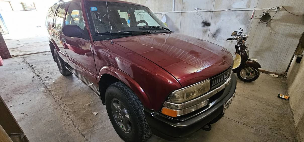 سلام عليكم بلايزر البيع بسمي
مكان السياره ذي قار الرفاعي 
سياره جاهزه مال جناي 
كهرباياتته كله شغاله 
مكينه 3000
***********
