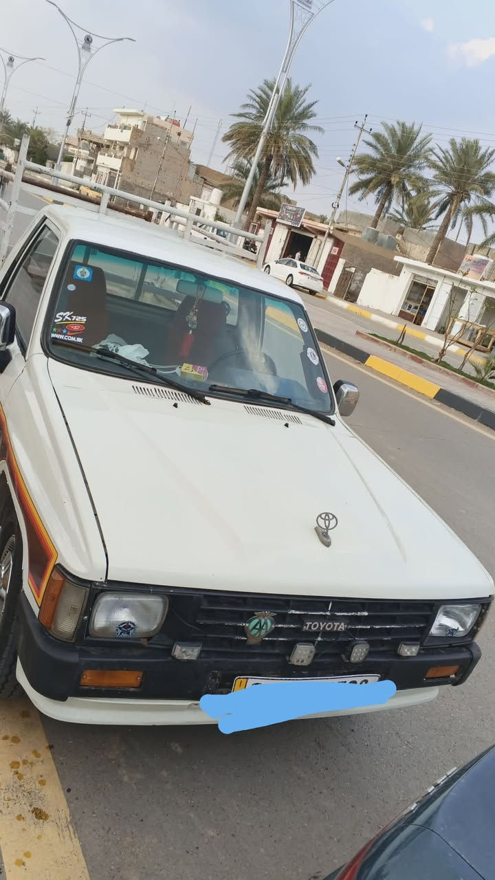 سلام عليكم شباب بيكم هايلكس موديل 85امعمره مناقصهه شي مال جناي تيرات كدام جدد صدر كامل كله جديد عنابير جدد رقم انكليزي بسمي رقمهه ديالى  سنويه 30يله تخلص سعر ٤٥ وبيهه مجال قليل مكاني اديالى كنعان اي استفسار***********
