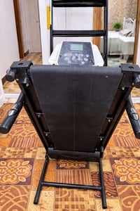 جهاز رياضي • شبه جديد • قليل الاستعمال