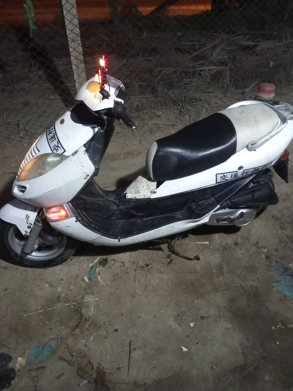 دراحه كامكو نضيفه معمره جديد مكينه مجفته رايمر مكفوله شغل فول دراجه تخبل مكينته ناعمه شلعته تخبل سعره 550 وبيه مجال مكانه بابل سياحي ***********
