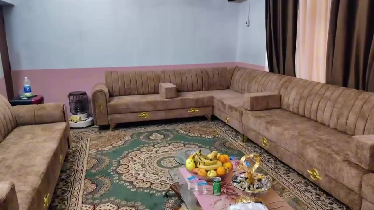 ---

*🔨 دوشمه ونجارة - شغل احتياط درجة أولى 🔨*  
*المعلم: أبو أوس*

*📌 المواصفات:*
- شغل دقيق ونظيف 100%
- التزام بالموعد والتسليم 
- خبرة بكل انواع الدوشمه والنجارة

*💰 السعر:* المتر 85 ألف دينار فقط
*📍 الموقع:* هيت - مجاور معهد الريادة
*📞 للاستفسار والحجز:* ***********

شغلي هو عنواني، والتجربة خير برهان  
الله يرزق الجميع 🙏

#هيت #دوشمه_نجارة #بناء #ابو_اوس

---
دوشمه*  
المتر 85 الف  
هيت - مجاور معهد الريادة  
*********** - أبو أوس
