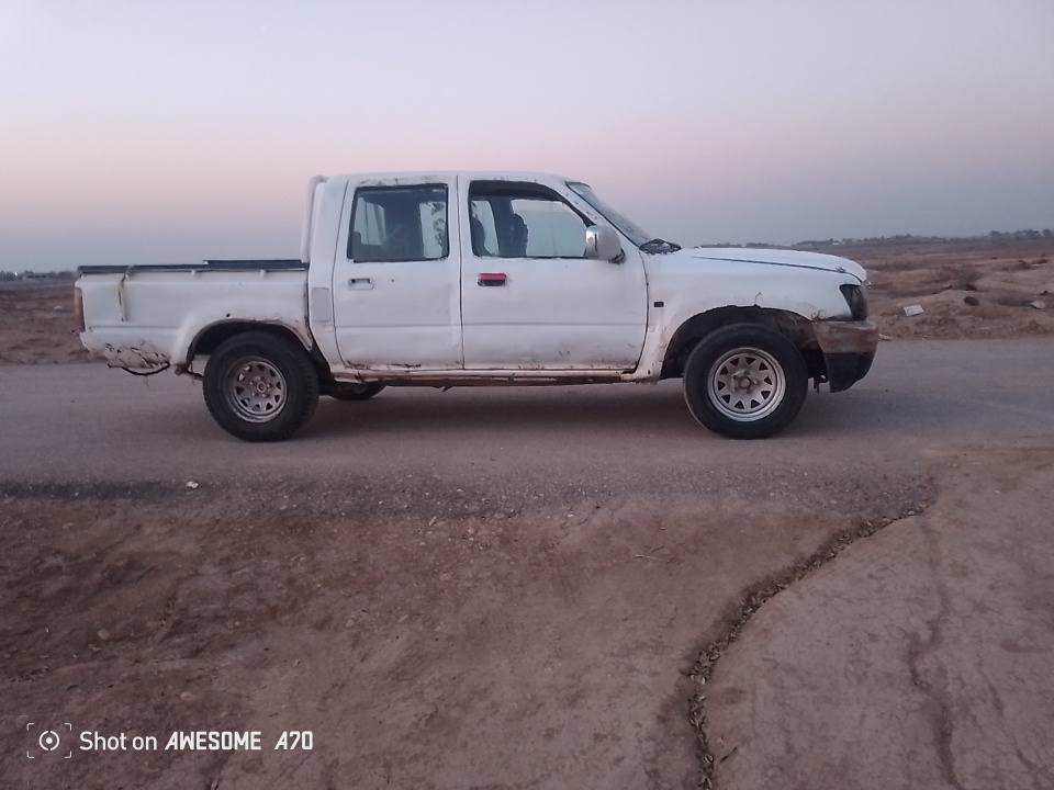 سلام عليكم سياره دير للبيع اوراق كامله مكينه حداديه تايرات مكان الشطره بني زيد رقمي ***********
