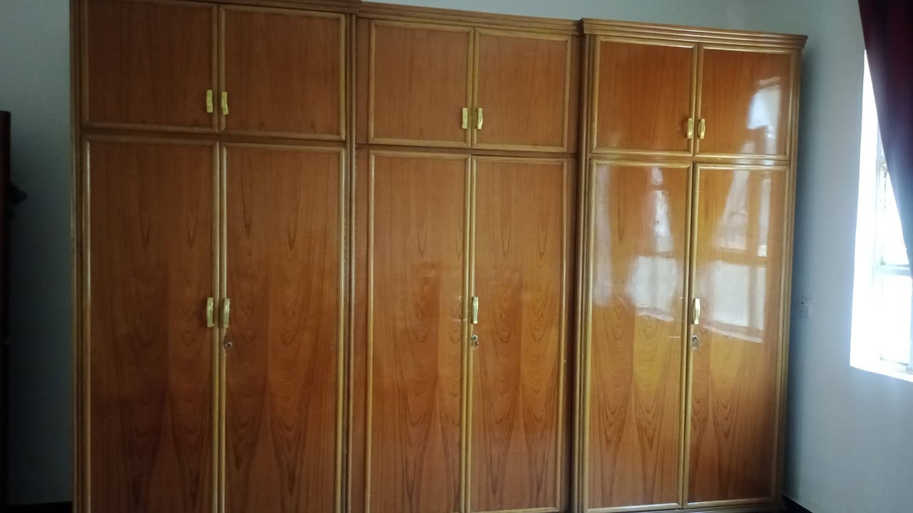 السلام عليكم كنتور سته وملحق اخو الجديد تفصال وثكيل  شارع الغريرات ***********
