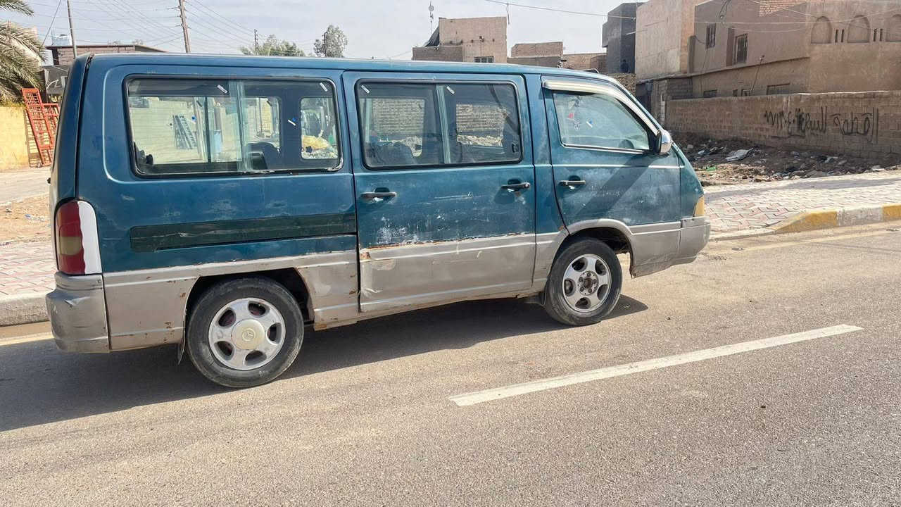 السلام عليكم سياره موديل 96 الثانويه 29 سياره جاهزه حداديه جديده راعيها يريد مداومهمكينه لا تنقيص ولا تبخير بها برانكيتين فقط كهربائيات كلها شغاله سعر 45 وبيها مجال بسيط عليها مرور ور عنواني بطويري ج مرور ورقتين هيا مصفره*********** ما متواجد لا على الخاص ولا مكلف بالنشر
