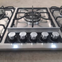 للبيع طباخ ستيل ٥ عيون مقعدي اخو جديد    للاستفسار خاص او وتساب (07886...