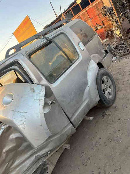 السلام عليكم غراض باثفندر اخوان كير مكينه فور ويل غرفه كامله داخل ارمادا دشبول بطاين حداديه كلهه كامله ابيععع
العنوان ابو غريب حي الرساله كراج علي الزيدي 
للاتصال *********** بغداد
