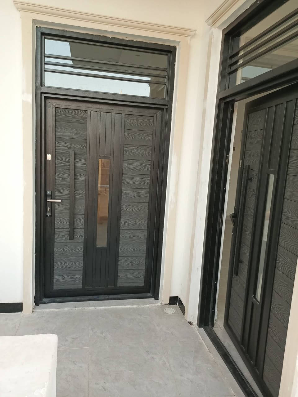 نقدم لكم الافضل مع حدادة ابو آدم نعلن لكم عن توفر جميع الفصالات والأشكال الهندسية الأبواب الحديدية الداخلية والخارجية وفق مواصفات عالية 
وكذالك السقائف حيث تتوفر لدينا عدة موديلات وبأسعار مناسبة جدا جدا 
أما بالنسبة للسندويش بنل عازل للماء وضد الحريق 
#ملاحظه يوجد خصم في جميع الاسعار 
يوجد لدينا نظام الأقساط بدون مقدمه 
للاستفسار ***********او ع واتس اب
العنوان تكريت الحي الصناعي
