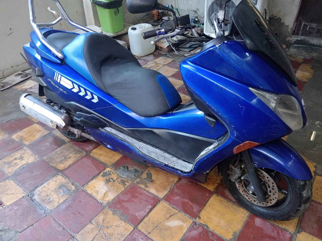 فورزه 0/10 بدون اوراق اتعهد بس من السرقه والعشاير نظافه 90  تير جديد وبقي شوف العين ***********
