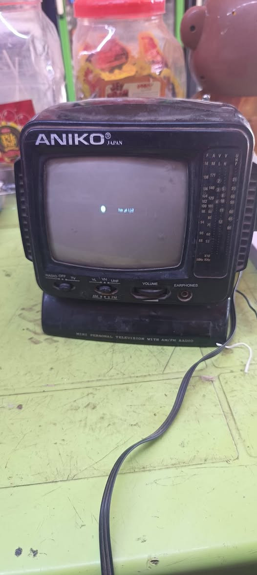 تلفزيون عدد 2 شغالات  سعر القطعه 25


**إذا كنت صاحب هذا الإعلان وتريد حذفه لأي سبب، رجاءا أرسل رسالة إلى الدعم الفني**