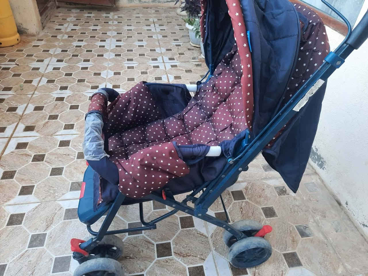 عارەبانەی منداڵ بۆ فرۆشتن تازەو لۆک مارکەی Bravo  نرخی 35 هەزار
سلێمانی


**إذا كنت صاحب هذا الإعلان وتريد حذفه لأي سبب، رجاءا أرسل رسالة إلى الدعم الفني**