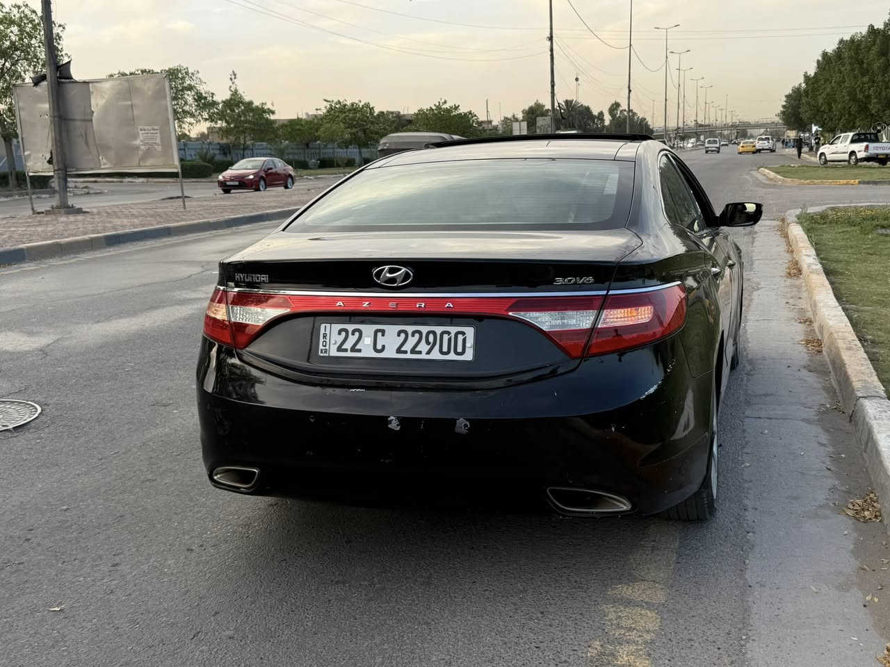 سلام عليكم / ازيره موديل 11 /سياره خليجي فول مواصفات بنو رامه بصمه 3بردات شاشه جبيره تحكمات بل كشنات كامره حساسات امامي خلفي مكينه /6 سندر مكينه قبل شهر شديتهه مال حاويه /رقم اربيل /سنويه وهزه جديده 27 هزه /منظومه تبريد كله جديده سياره بيه 4قطع بدون دواخل مكان السياره بغداد السيديه السعر 94 وبيهه مجال / *********** ابو ايهم
