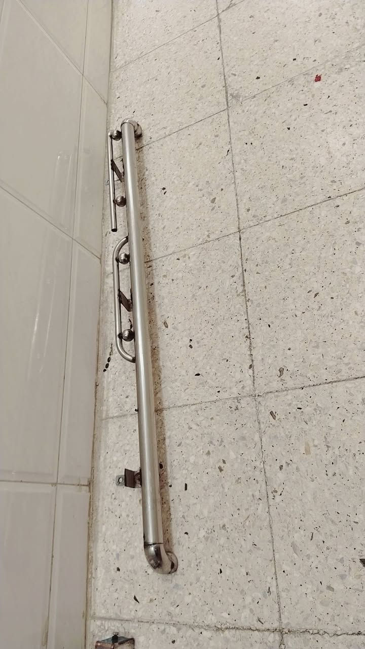 سلام عليكم غراض تكتك
باتري جديد اشتريه ولله ب35 قفله 25 نهايته ولا مستخدم بس صار فتره متروك قليله
مرايه مستعمله 5 الاف
ودعاميه خلفيه ستيل ب10
مكاني بغداد الشعب
***********
