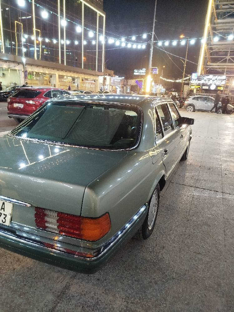 ‎السلام عليكم 
مارسيدس جامبو 300 SEL باب طويل
محرك 6 سلندر قبغ اسود
داخل جلد زيتوني تبريد شغال‎ بغداد, العراق


**إذا كنت صاحب هذا الإعلان وتريد حذفه لأي سبب، رجاءا أرسل رسالة إلى الدعم الفني**