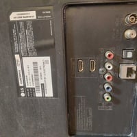 شاشه الجي الأصلي حجم ٤٣ سمارت انترنت بيهه ستلايت داخلي السعر ٢٠٠ الف ب...