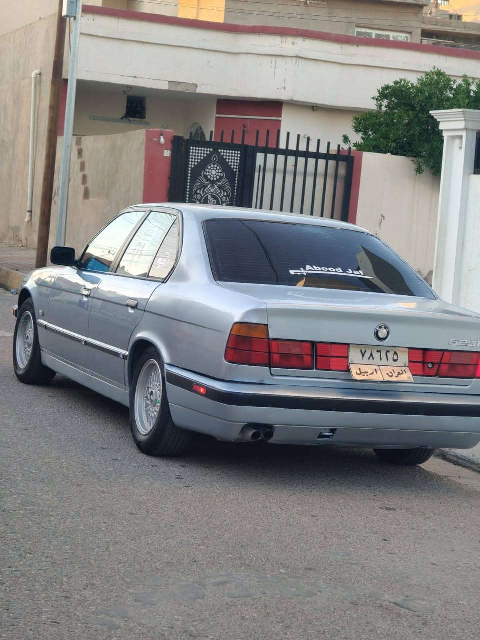 سلام عليكم
بي ام للبيع او مراوسه حسب القناعه
موديل 1995
 525 كبس 
كير اوتماتيك 
السياره فول فقط ما بي سلايت
4 جامات كهربائي 
نظام ABS 
4 تايرات جديد 
تبريد ويا سلف 
كشنات جلد 
قفل مركزي بجم عريض 
سياره دبل أيرباك 
السياره بدون حوادث كله عل وضع شركه 
فقط جاملغ الامامي من سفحت السكن بي شبر داخل 
كهربايات كله شغال 
العنوان كركوك 
السعر 63 وبي مجال 
رقم ***********

رقم واتساب  ***********
