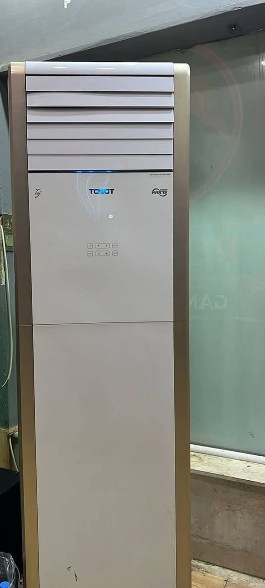 السلام عليكم سبلت كنتوري توسوت 3 طن للبيع بسعر مناسب مستعجله عليه عدنه عمليه السعر 400الف فقط مستخدم شهرين لتواصل الاتصال ***********
