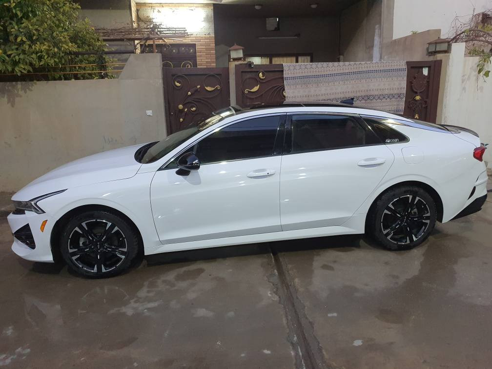 سلام عليكم k5  جيتي لاين 2023
بانوراما داخل أحمر بقيه مواصفات معروفه 
بيها ربع بونيد صبغ
أقل من نص جاملغ أمامي 
نص جاملغ خلفي 
ماشي 48 الف ميل
بدون رقم يترقم شمالي وياها 90 يوم للترقيم
سعر 163 
مكان سيارة كركوك كركوك, العراق


**إذا كنت صاحب هذا الإعلان وتريد حذفه لأي سبب، رجاءا أرسل رسالة إلى الدعم الفني**