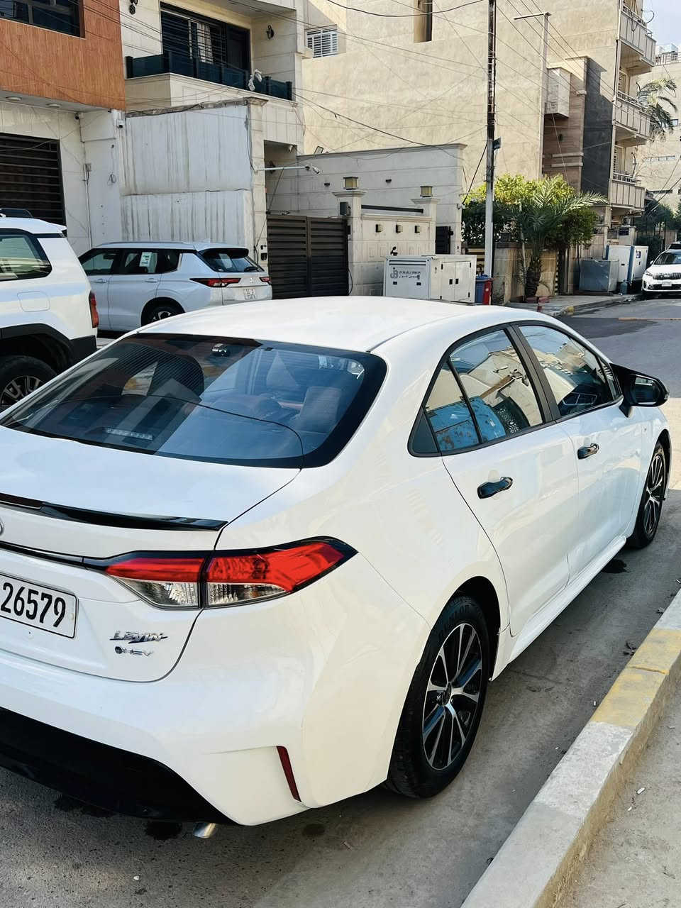 كورلا 2024 هايبرد تجميع الصين ليفين ماشيه 22 الف كم كفاله من التبديل والصبغ 

📍 بارد 3 قطع جاملغ وباب الصدر وجاملغ السايق طخات ومصلحات على البارد وبدون صبغ 

مواصفات السيارة فتحه وقيادة ذاتيه ورادارات اماميه ولايتات ليد وباقي المواصفات المعروفه …

📍 السيارة جام مغلف عازل حراري بالكامل وكامره تسجيل طرق اماميه وخلفي وارضيات ربر وارضيه صندوك يدات ابواب اسود مع المري و سبايدر صندوك 

مكان السيارة بغداد الكرادة 

📍 السعر : 134 ورقه بيها مجال بسيط حق الجيه فقط 

***********
***********
