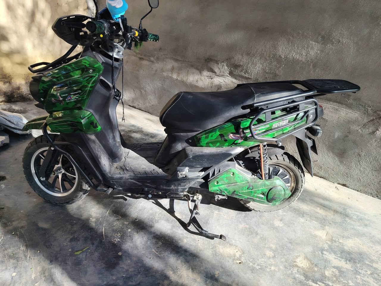 السلام عليكم
ماطور للبيع
أباتشي 2025

مستعمل شهر

ماطور جديد على وضع الشركه

بطاريات عل فحص

السعر (مليون و200) وبي مجال للطيبين

مابي اي نقص فول مواصفات 

للتواصل على الرقم

***********

***********

المكان الفلوجه
