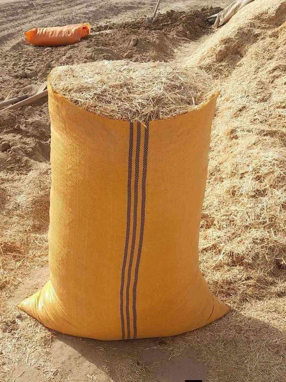 السلام عليكم يوجد لدينا تبن لبيع وشراء ينتصل على هذا الرقم ***********
