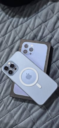 آيفون ١٣ برو ماكس • ٢٥٦ • بطارية ٩٤