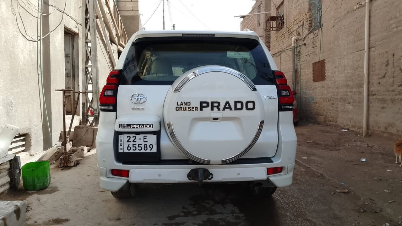 السلام عليكم

برادو موديل ٢٠٢٠ مكفوله كفاله عامه 
رقم شمالي ماشيه  ٧٨٠٠٠ 
سته سلندر 
سبعه راكب 
ثلاث قطع تبريد 
دبل تانكي 
فتحه سقف 
وباقي المواصفات TXL لاستفسار ***********
