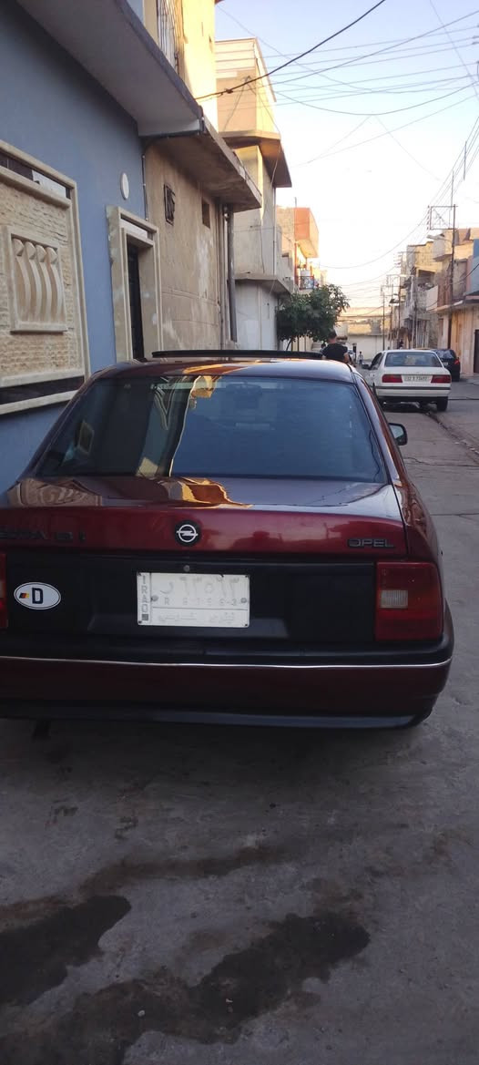 فكترا موديل 1992 كاربون سنويه 2028
كير مكينه طخم شرط صبغ فقط دوائر وسقف تقحيل
***********
