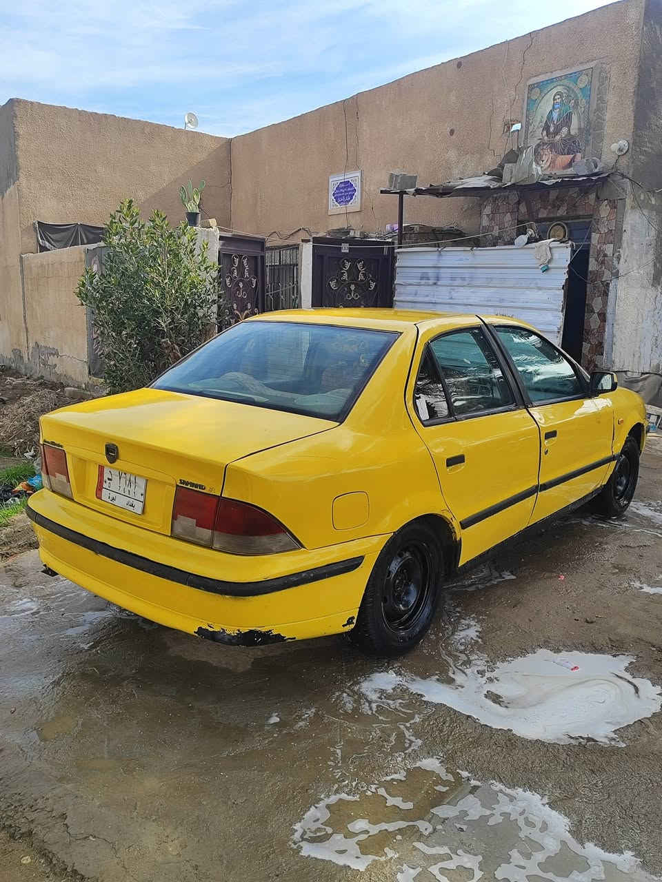 سلا عليكم سمند 2009 ليموني للبيع راعيها موجود ابيع بس راعي مكينه وكير وحداديه خير من الله مصبوغه جماليه السعر ب18 وبيها مجال بصيط حك الجيه العنوان حله ابو غرق للاستفسار الرقم ***********
