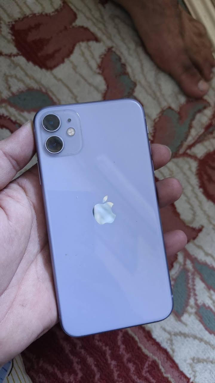 ‏ايفون 11
‏ذاكره 259 بطاريه 100مبدله وشاشه مبدله ثلث خيارت احسن ونوعيه فرمت حدث بصمه شغاله كامرت تصال كله شغال
‏سعره 225 
‏*********** بغداد مدينة الصدر
