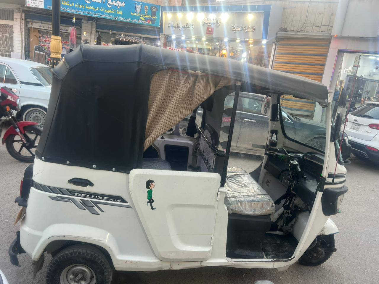 تكتك واحد وعشرين  كفاله عامه كشر ومكينه التصال هذه رقمي ***********شراي اني بخدمته المو شراي لا يتعبني السعر 8 ملاين  وبيه مجال قليل التكتك أحله من الصوره العنوان ناصريه مركز بزيناويه التكتك مرقم رقم  وسنويه
