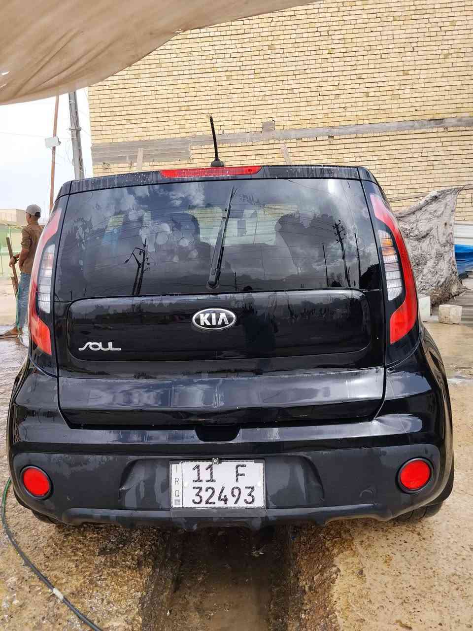 السلام عليكم كيا صول موديل 2018رقم بغداد بسمي السياره مكانهه كربلاء المقدسة بيهه 4قطع والسونار موجود 105وبيهه مجال ***********
