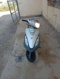 كامكو للبيع موديل ١٣ مبدل بيها گرايم شفت بس نضافه كدام عينك دراجه ناعم...