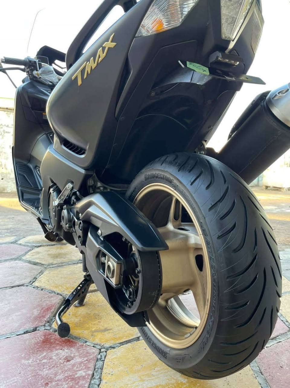 السلام عليكم
تي ماكس 2016 
جديده لوك ماشيه 7000 الف 
بصمه دبلات ذهبي علايم ذهبي وياله ذهبي 
العنوان بغداد الدوره السعر اتصل ع الرقم 

 رقم الهاتف . ***********
