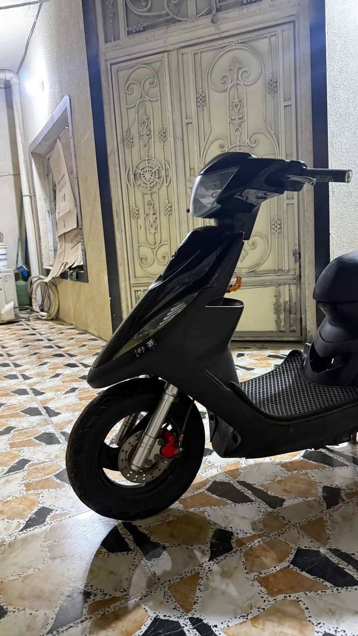 اسلام عليكم دراجه ماكس عدله للبيع الدراجه  ابحالت الوكاله مكفوله كفاله عامه من كلشي تجي تفحص وتروح الدراجه مزوده كلجات رياضي ابلاد الدراجه ابلاديه السعر مليون ١٠٠ وبيها مجال للشراي عنواني بصره شط العرب للتواصل هاذا رقم ***********
