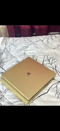 بلي فور سلم ممفتوح ذهبي بلادي ويا جوستكه الاصلي هم ذهبي سعره 225 قفل م...