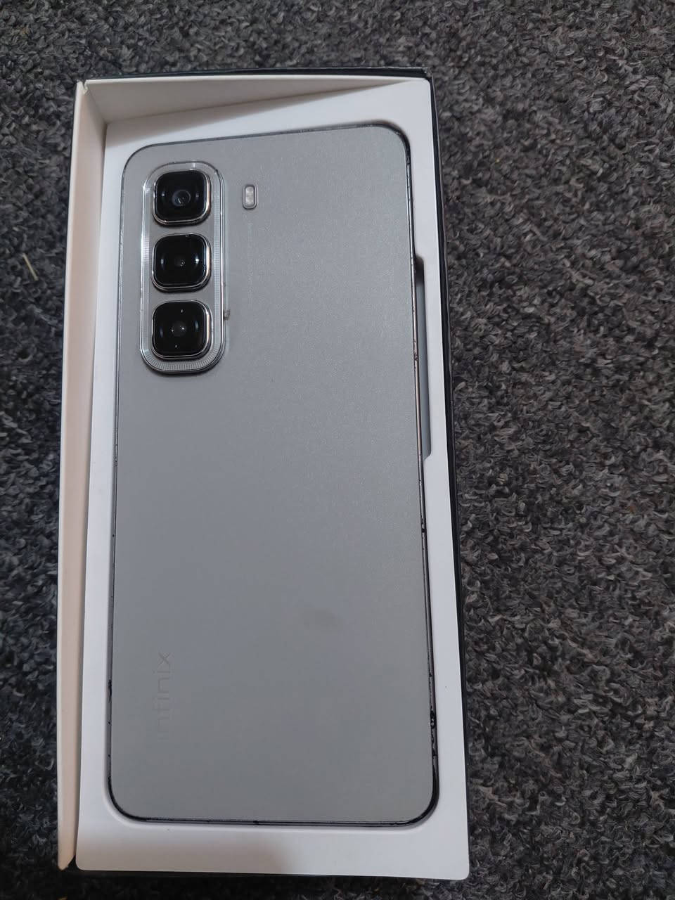 هوت خمسين للبيع مكفول من التصليح ماعدا فطر بالشاشه مامبين العنوان كربلاء  السعر ١٢٥٠٠٠ وبي مجال حك الجيه


**إذا كنت صاحب هذا الإعلان وتريد حذفه لأي سبب، رجاءا أرسل رسالة إلى الدعم الفني**