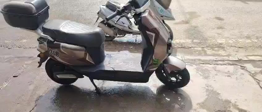 ماطور 318للبيع
موديل 2025
ملف 2000
باتري عقل ملف كلو شرط 
تايات جدد  وايرمنيه كله شغاله 
700 وبيه مجال رجائن اتفع سعر بل معقول 
وشكرا


**إذا كنت صاحب هذا الإعلان وتريد حذفه لأي سبب، رجاءا أرسل رسالة إلى الدعم الفني**