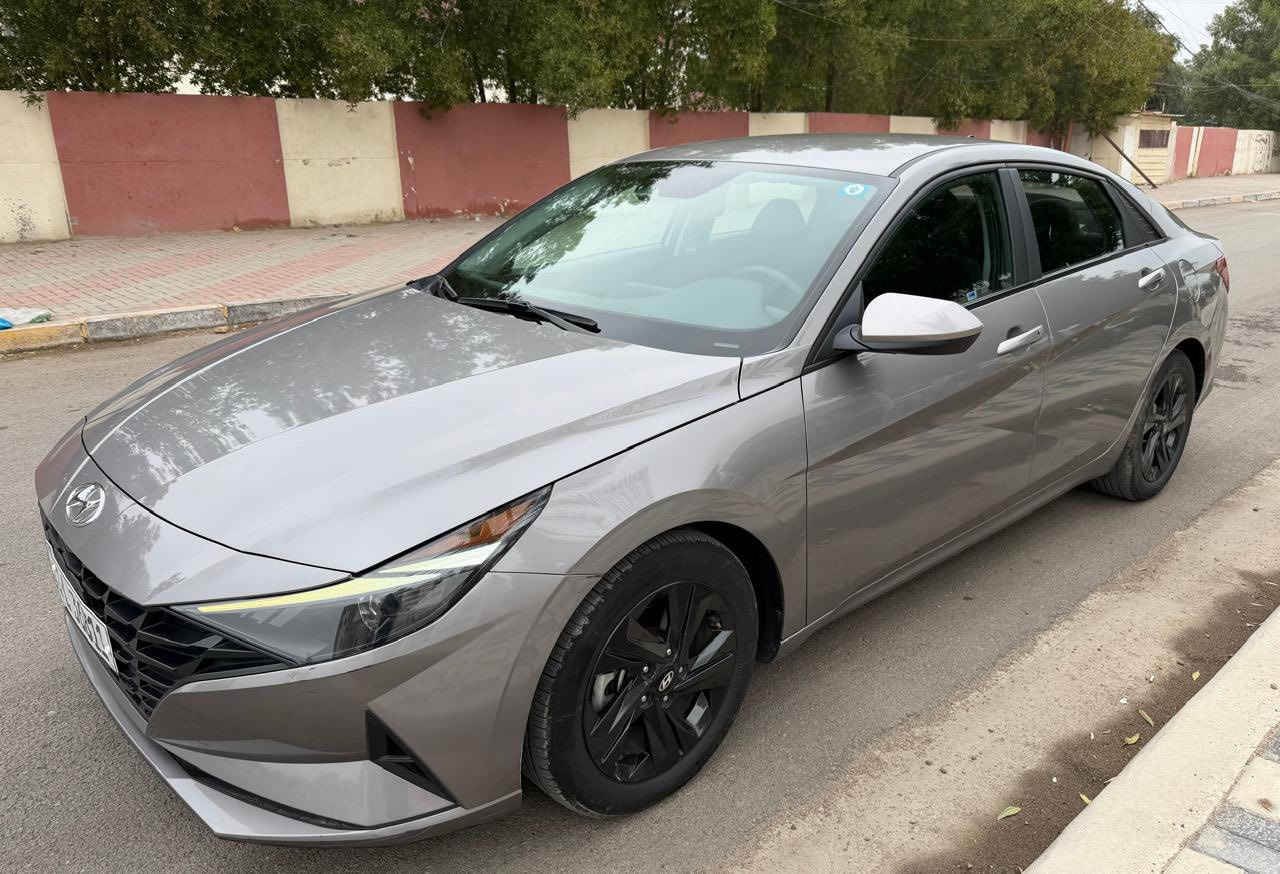 النترا  2023 وارد امريكي  رقم بغداد بصمه قيادة ذاتية 
داخله للعراق كلين وهنا صار بيها صبغ جاملغ وباب صفحة اليمين حادث خفيف .دعامية الخلفية للجمالية ماشية ٣٤ الف ..سيارة جديدة. 
مكانها بغداد
السعر / 160 وبيها مجال
الاتصال/ ***********
