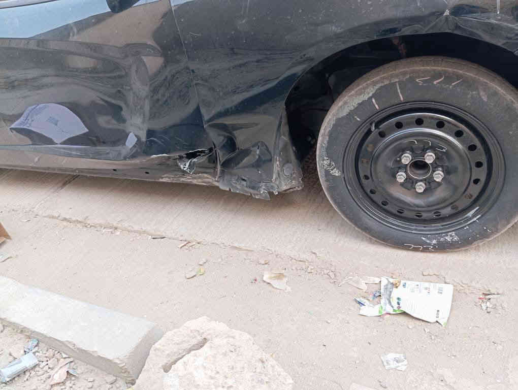 جارجر مديل 22 اصل فول 
حادث موضح بالصور تبديل باب فقط 
مرقم ذي قار 
ماشية 77 
السعر 230
***********
