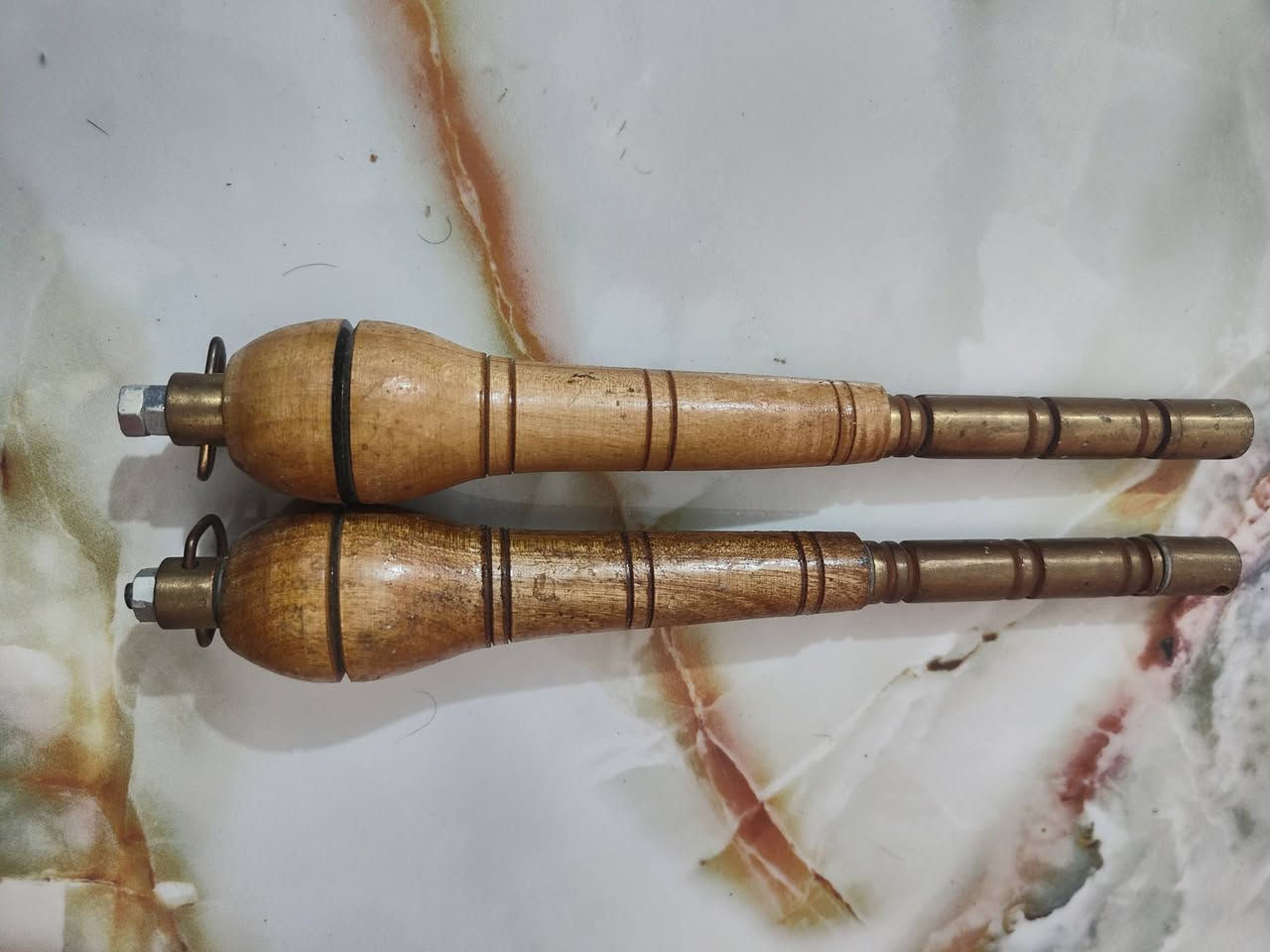 يدات زنجيل للبيع أسعار مناسبه توصيل جميع المحافضات للطلب والستفسار ***********
