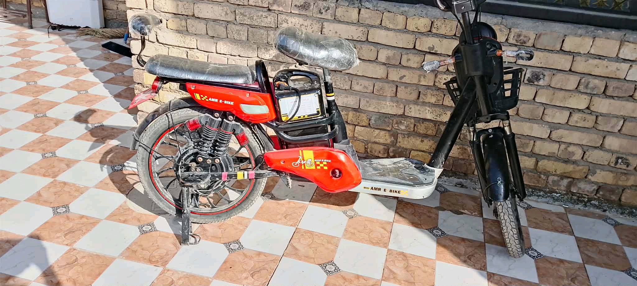 السلام عليكم باسكل شحن للبيع بي بطاريات 2 تعبانات والباقي كله جديد الشراي يجي خاص او تواصل واتساب ‏‪0788 740 3593‬‏وبي خير ويدلل المكان النجف الاشرف قضاء المشخاب ناحية القادسيه 