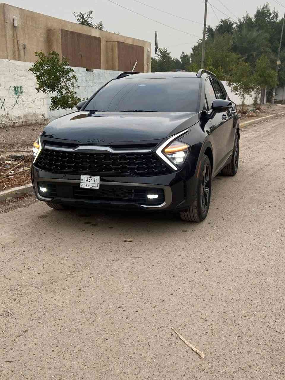 السلام عليكم 
سبورتج اكس لاين للبيع فقط بدون مراوس 
فول عدا السلايت 
بدون اير باك
بدون شواصي بدون لغد 
صبغ بنيد فقط
دعاميه نفس اللون
موديل 2025
مكاني بغداد شارع فلسطين 
للاستفسار ***********
