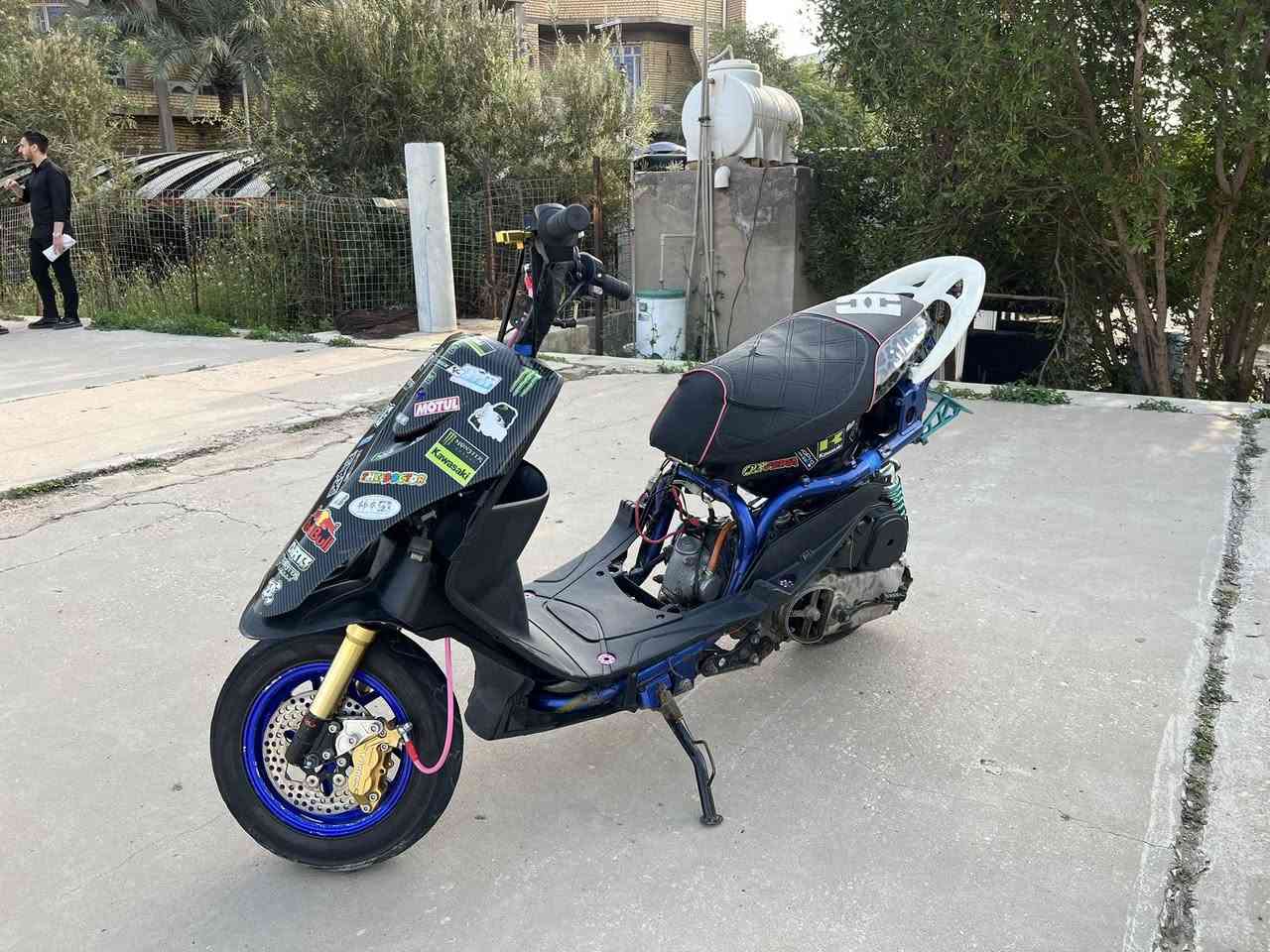 سلام عليكم دراجه ماكس مال لعب (للبيع) 
تزويده مكينه 55 سلف 55  كلجات WF صدر NCY فج 4 صينيه وتطواله RGS بجم کاربون اصلي شاصي ازرك كشن رياضي قبق مروحه كاربون قبق كاربون الي فوك تاير قبق فلاوين RGS قاعده رقم تتمارك ويل مشيف صالنصه صجميه اصلي سبايدر اربعه قطره دهن يدات WF صونده دهن تعلاكه RGS ضفيره اصليه وبعد هواي نوعم حتى صره مال دهن WF مكان الدراجه ميسان العماره - حي الجامعه / للستفسار 0774688427


**إذا كنت صاحب هذا الإعلان وتريد حذفه لأي سبب، رجاءا أرسل رسالة إلى الدعم الفني**