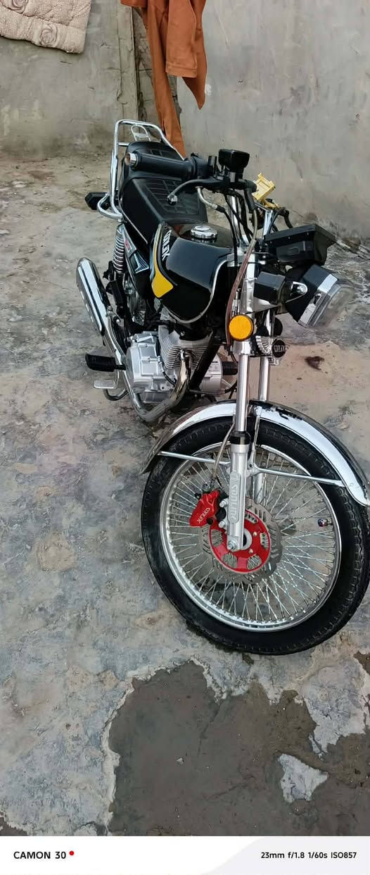 دراجة تايكر خمسة كير 2025طالعه بشهر 11دراجة برغي ما مفتوح بيها كله على وضع الشركه اوراق سعر 750بيها مجال لشراي


**إذا كنت صاحب هذا الإعلان وتريد حذفه لأي سبب، رجاءا أرسل رسالة إلى الدعم الفني**