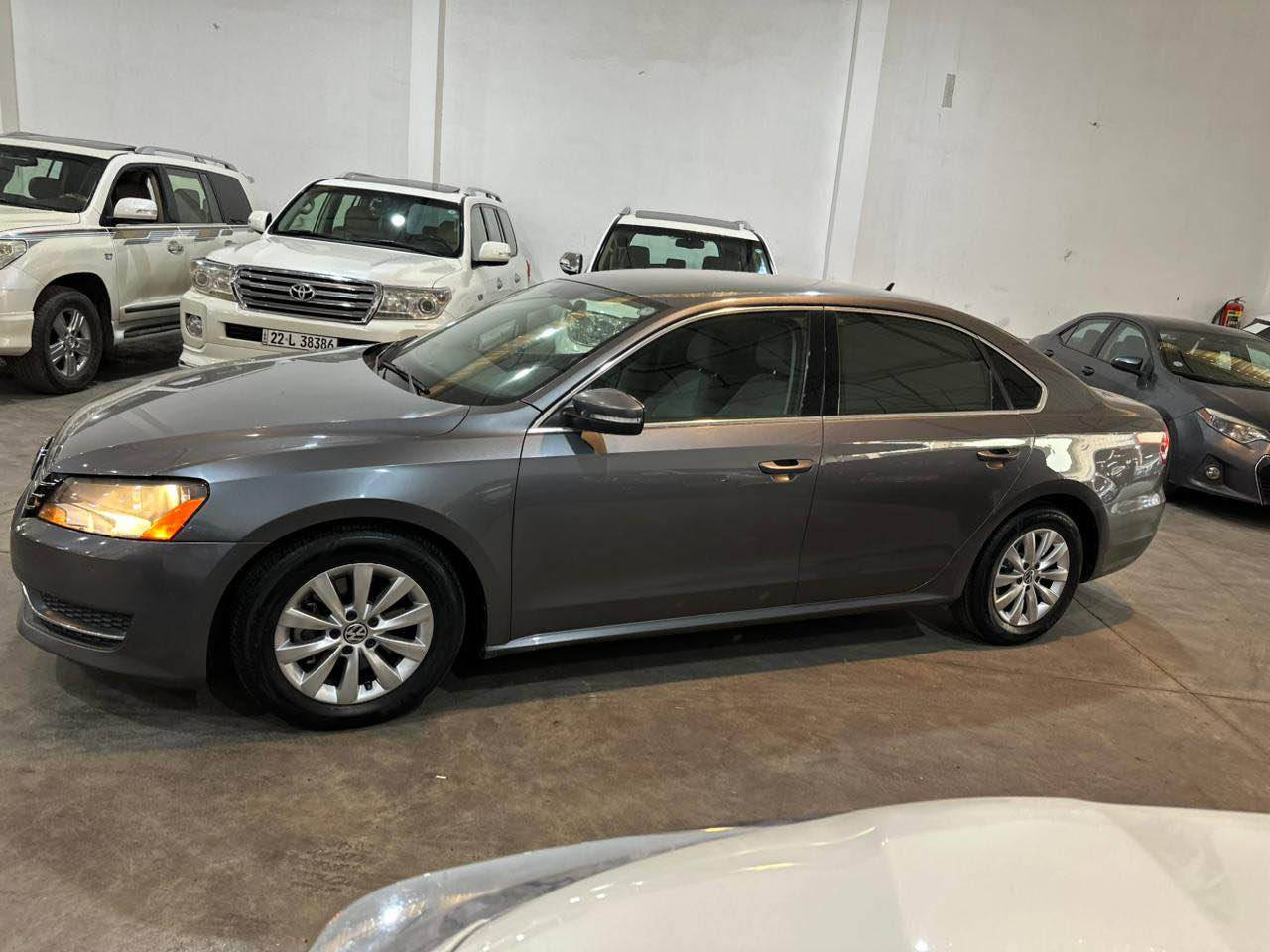 پاسات ٢٠١٥خەلیجی
٥ پستۆن 
٥ مواسەفات

جاملغی پێشەوەی سایەق بەخە قەباخ سندوق سبوخە بێ ژۆرێ بێ ئێرباگ بستەک تەحدیلی هەیە سەنەوی فەحس هەزە نویە 
بەناوی خۆمە
١٩٠km رۆیشتوە
 
*********** أربيل, العراق
