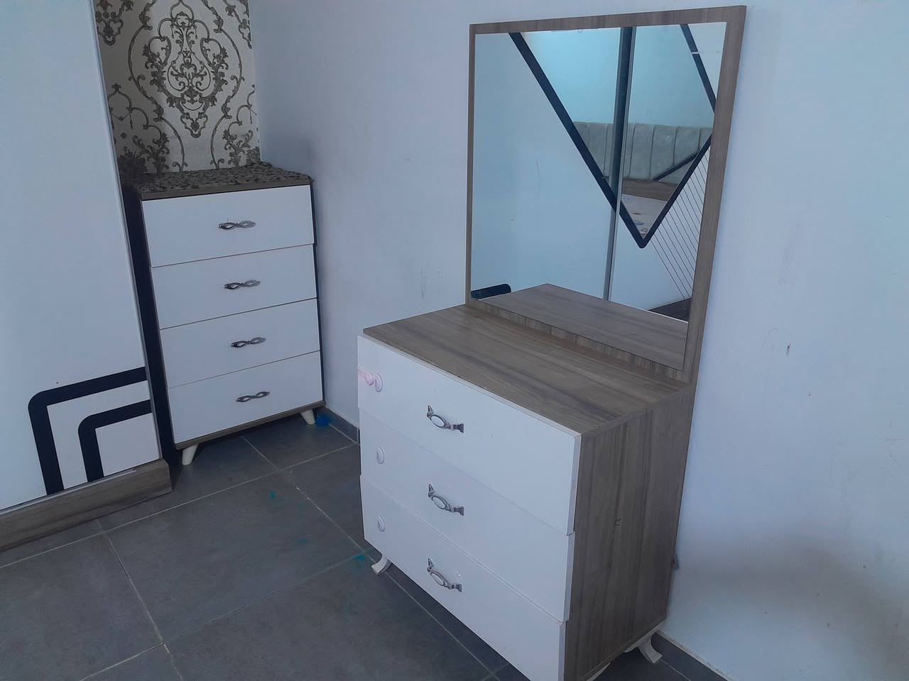 غرفه للبيع ٦ قطع نظيفه السعر ٣٧٥ مكان حي جهاد


**إذا كنت صاحب هذا الإعلان وتريد حذفه لأي سبب، رجاءا أرسل رسالة إلى الدعم الفني**