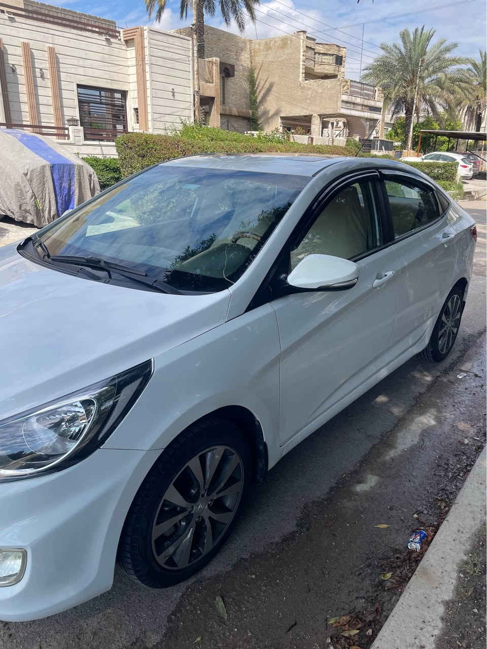 سلام عليكم اكسنت 2014 خليجي فول. مواصفات مكينه 1600 السياره فتحه مكينه كير حداديه صدر كله جديد وخير من الله بيها قطعتين صبغ بنيد وجاملغ و بالجاملغ الخلفي بيها شبر بارد السعر 93 وبيها مجال بسيط العنوان بغداد للاستفسار *********** بغداد, العراق
